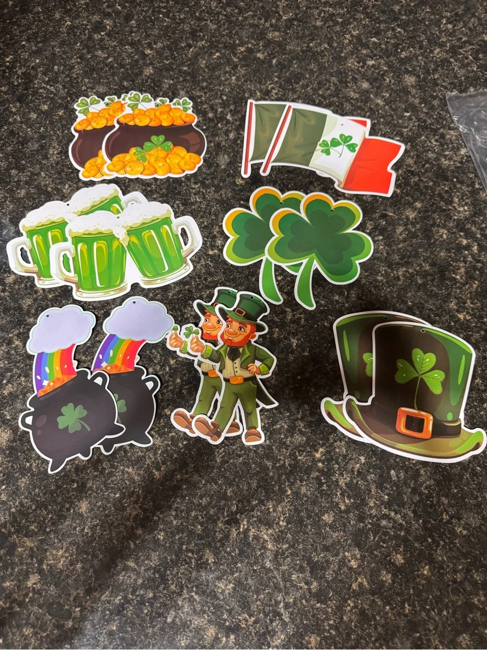30 Piece St. Patrick's Day Hanging Decoration Set, 'Lucky' Banner